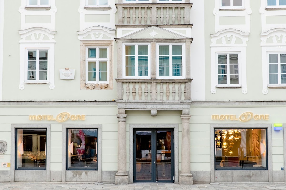 Hotel Motel One Linz-Hauptplatz
