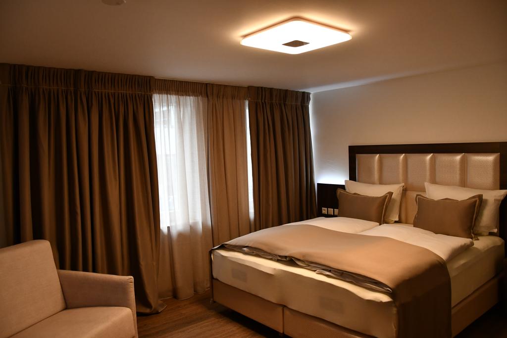Myrsini Hotel - Konstantinos Kotsis