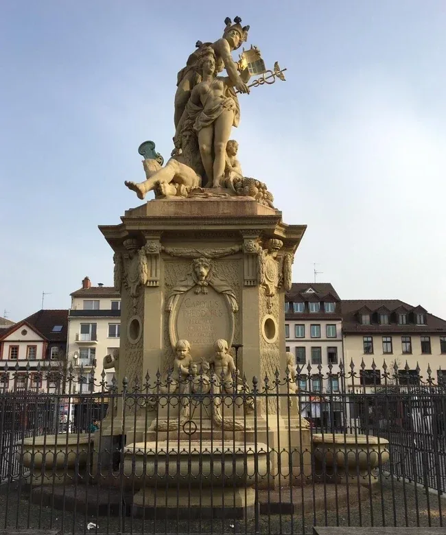 Statue in Mannheim