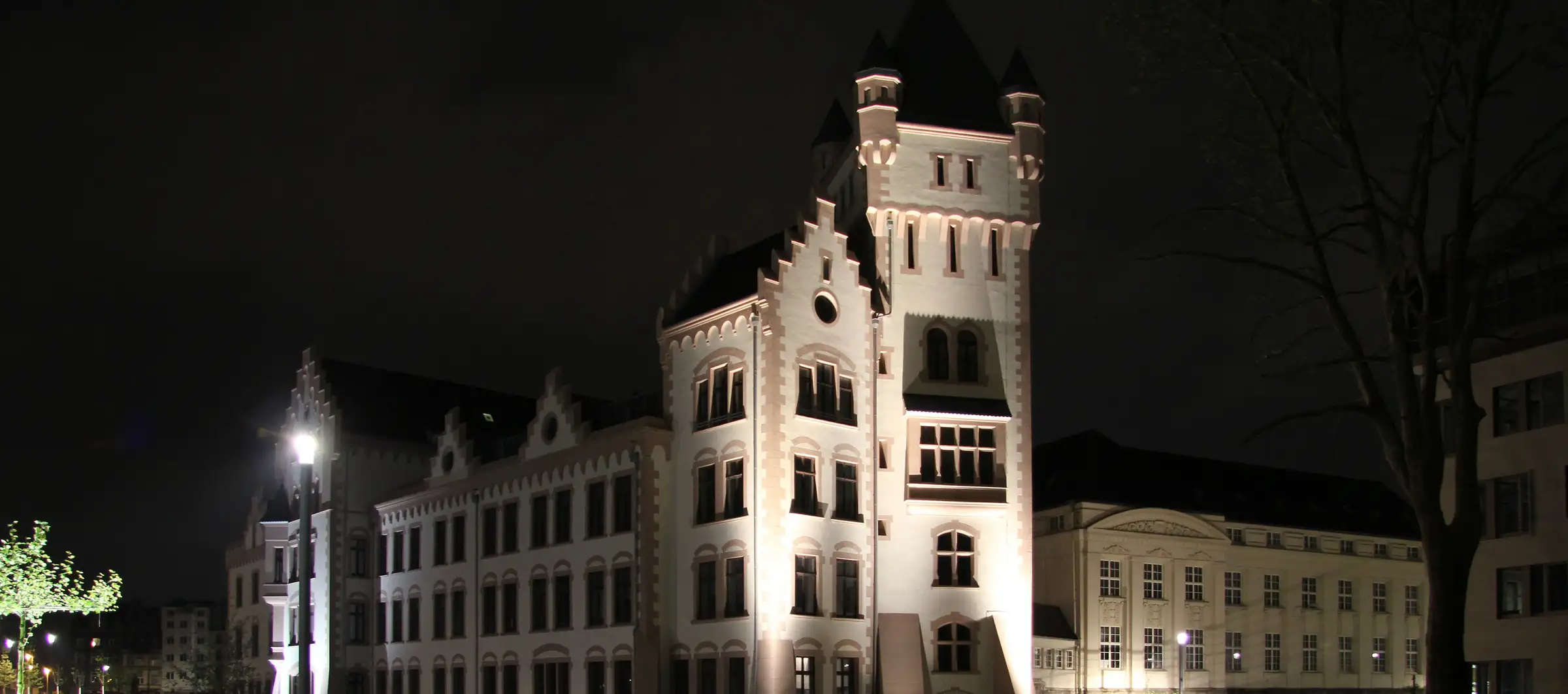Dortmunder Hörder Burg bei Nacht