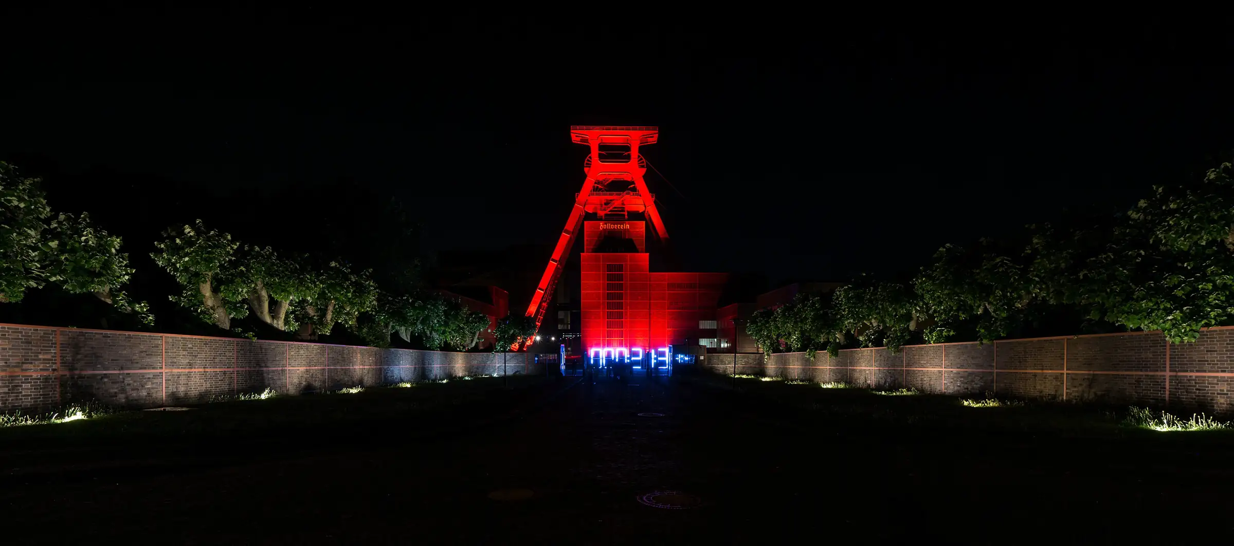 Zeche Zollverein in Essen bei Nacht