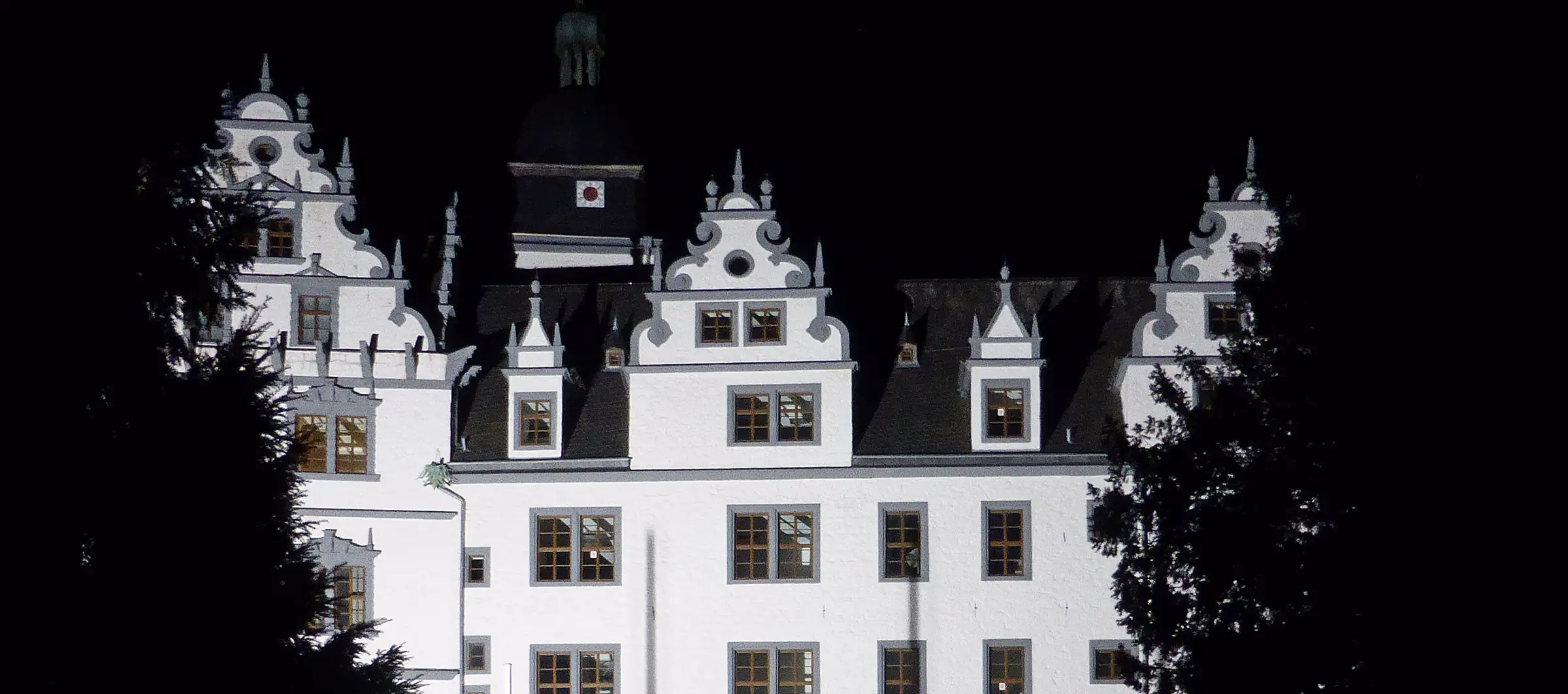 Schloss Wolfsburg bei Nacht
