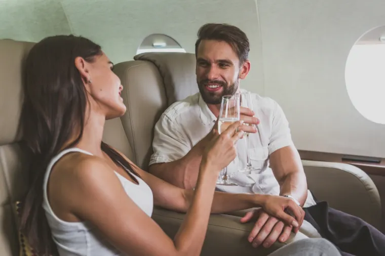 Escort as a travel companion on the move